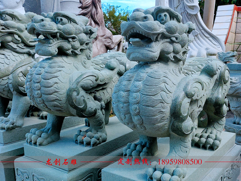 放祠堂大門(mén)石麒麟多少錢(qián) 麒麟石雕價(jià)格